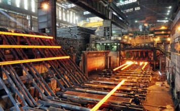 Giá quặng sắt Trung Quốc giảm do lĩnh vực bất động sản suy yếu