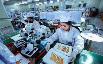 VỐN ĐẦU TƯ NƯỚC NGOÀI ĐĂNG KÝ TRONG SÁU THÁNG ĐẠT TRÊN 15 TỶ USD